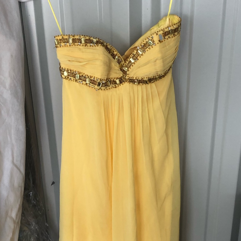 Cache yellow formal gown